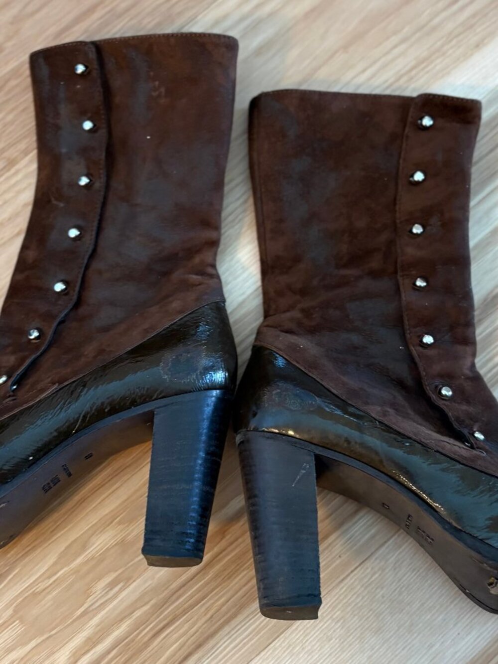 MoMA Italy Two-Tone Suede & Patent Leather Heeled Boots (Size 40)